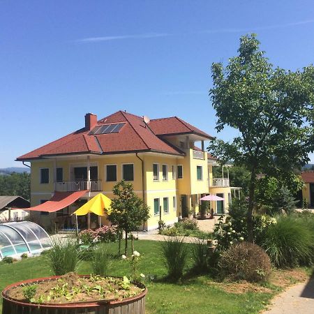 Ferienwohnung Am Bauernhof Strassonig Vulgo Hornis Moosburg Exterior foto