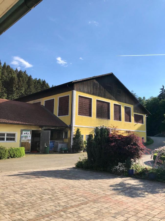 Ferienwohnung Am Bauernhof Strassonig Vulgo Hornis Moosburg Exterior foto