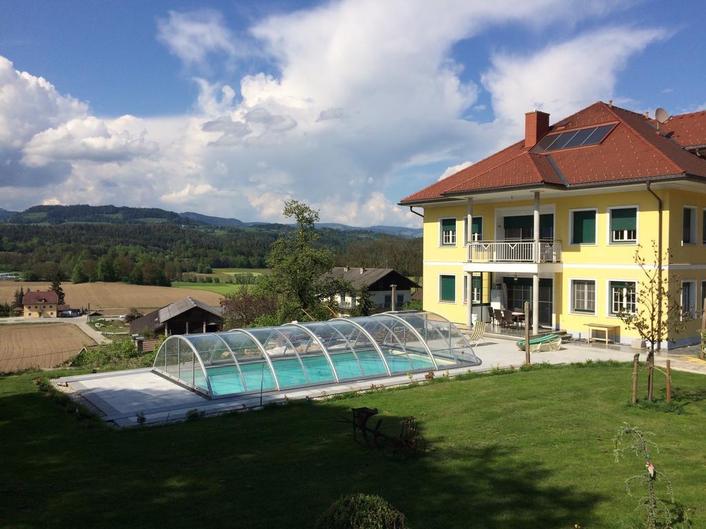 Ferienwohnung Am Bauernhof Strassonig Vulgo Hornis Moosburg Exterior foto